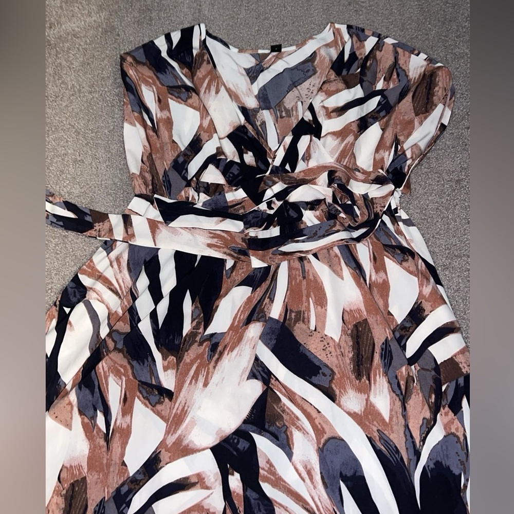 Shorts set, shirt and dress.. new never worn